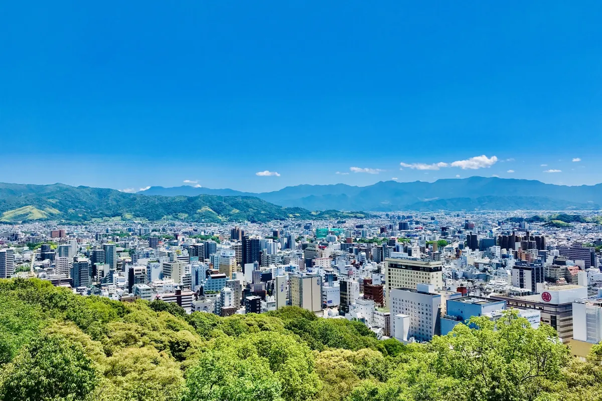 松山市の景色