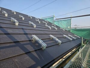 松山市N様邸 屋根カバー工法