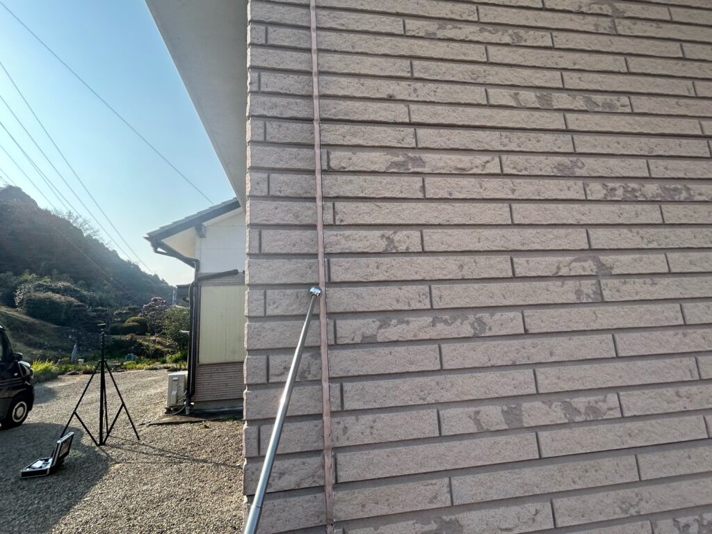 西条市K様邸の施工前外壁の状態